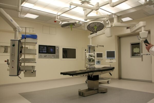 hospital-operating-room Hospital operating room